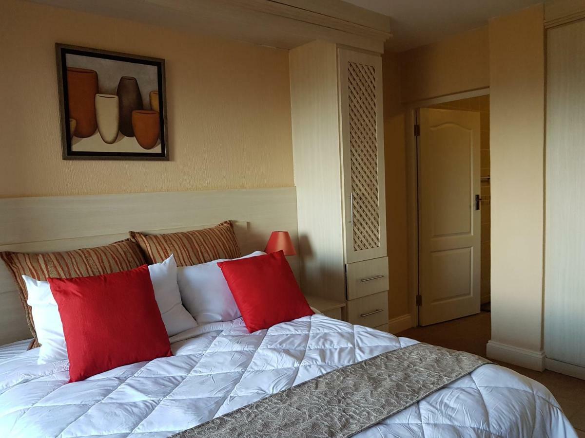 Ocean View Villas Unit G02 Port Edward Bagian luar foto